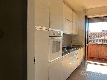 Montaggio porte, mobili e cucine