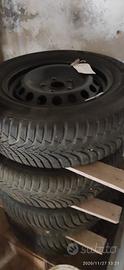 195/65/R15 gomme invernali e cerchi