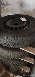 195/65/R15 gomme invernali e cerchi