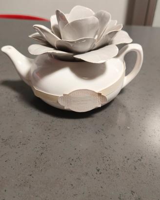 Teiera stile capodimonte 