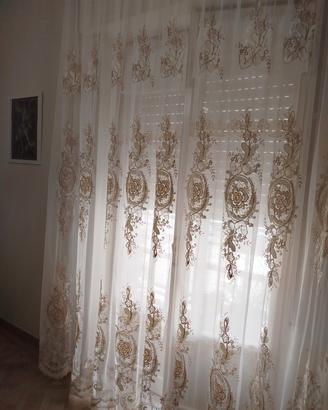 tenda in tulle 