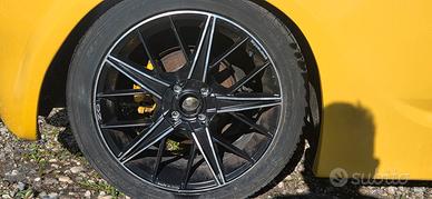  cerchi oz rancig più gomme