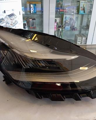 Faro Tesla Model 3 anteriore Destro 1077380