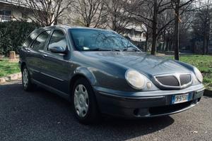 Lancia Lybra Sw Emblema