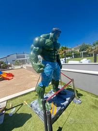 Scultura Hulk 2.5 metri 