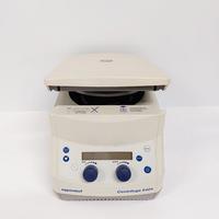 Microcentrifuga Eppendorf 5424