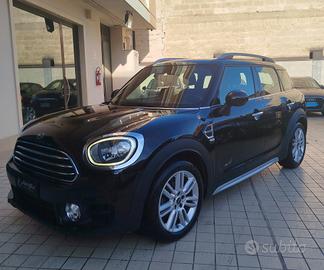 Mini Cooper D Countryman 2.0 SD Boost ALL4 Automat