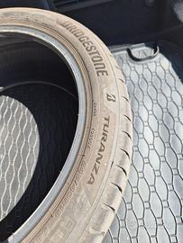 Gomme Bridgestone Turanza 245 40 R19 98Y
