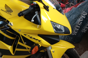 Honda cbr 600 rr