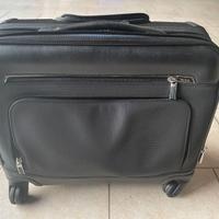 TUMI Pilotina Trolley in pelle con ruote