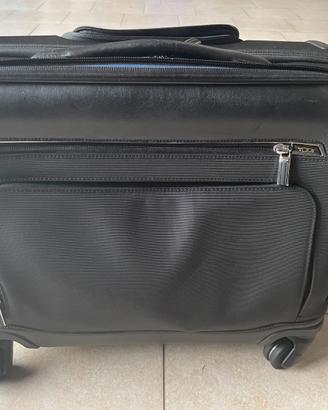 TUMI Pilotina Trolley in pelle con ruote