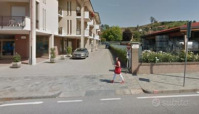 Magazzino via Roma Canale