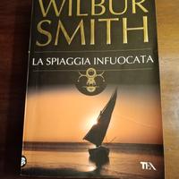 La spiaggia infuocata di Wilbur Smith