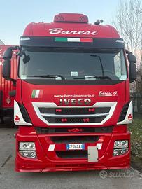 Trattore stradale Iveco Hi way