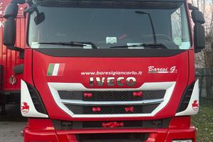 Trattore stradale Iveco Hi way
