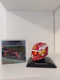 casco leclerc 2022 1:5 ferrari F1-75