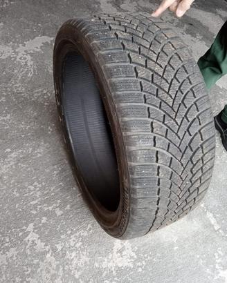 Gomme invernali 235/40 R20 96H  - Bridgestone