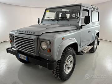 LAND ROVER Defender VI - Defender 90 2.4 td S SW