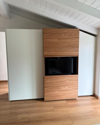 Armadio Tv ante scorrevoli