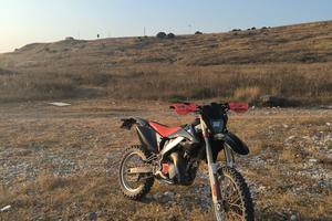 HM cre six competition 125 2t (rotax)
