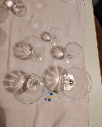 lotto bicchieri vintage a cristallo inciso 