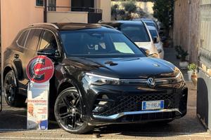 Volkswagen Tiguan 2.0 TDI 150 CV DSG R-Line TETTO 