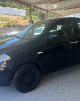 Lancia Ypsilon 1.2 69 CV 5 porte GPL Ecochic Plati