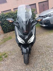 Honda Forza 350 - 2025