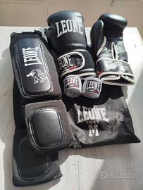 Set Kickboxing, guantoni , paratibie , fasce