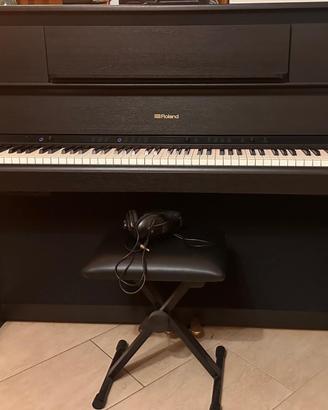 Piano Roland lx-708