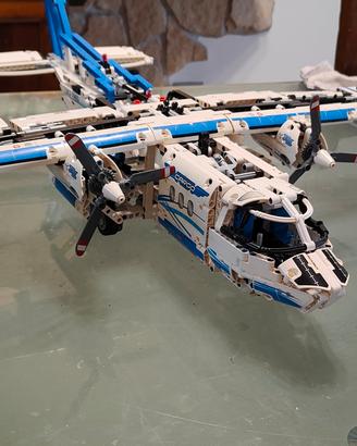 LEGO TECHNICH CARGO PLANE