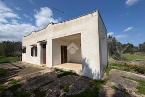 VILLA SINGOLA A OSTUNI