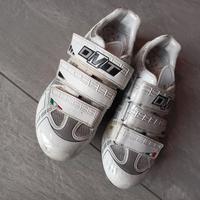 scarpe da bici da corsa DMT bianche