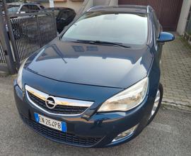 OPEL ASTRA COSMO 2012 1.7DIESEL EURO5B FULL OPTION