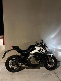 CFMOTO 650nk A2