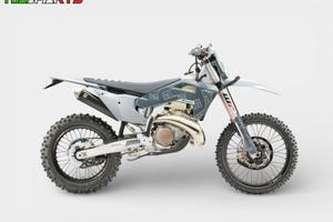 Husqvarna TE 300 PRO 2026 nazionale nuova