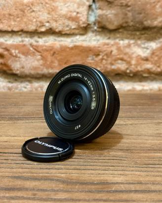 Olympus M.Zuiko Digital 14-42mm f/3.5-5.6 EZ