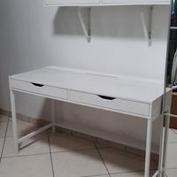 scrivania ikea 