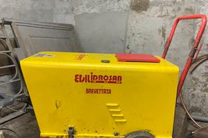 Idrosabbiatrice cinomatic EK 300 (15cv 300bar)