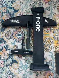 Set up F-One SK8 V2 750 con mast 14-85 cm