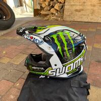 Casco suomy