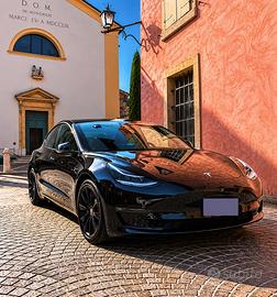 Tesla Model 3 Long Range awd - in garanzia