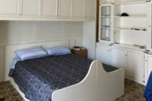 Camera arredata pressi Prefettura Messina