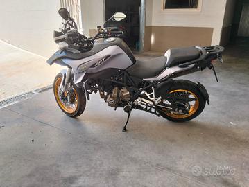 qj srt 790
