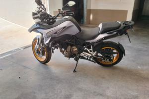qj srt 790