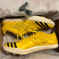 scarpe chiodate da atletica