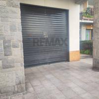 Locale Commerciale - Aci Castello