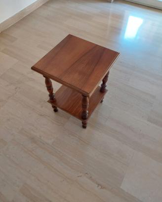 Tavolino rettangolare in legno
