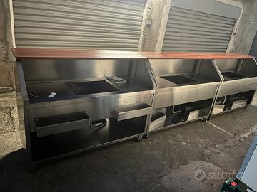 Bancone bar mobile in acciaio inox tavola in legno