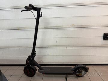 Monopattino Xiaomi Mi Pro 2